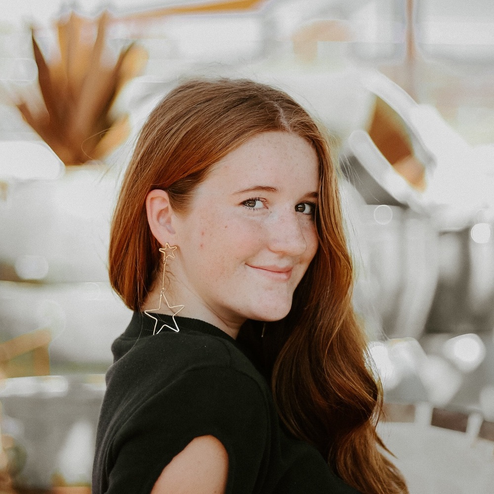 Meet your Posher, Brooke - Picture 1 of 1